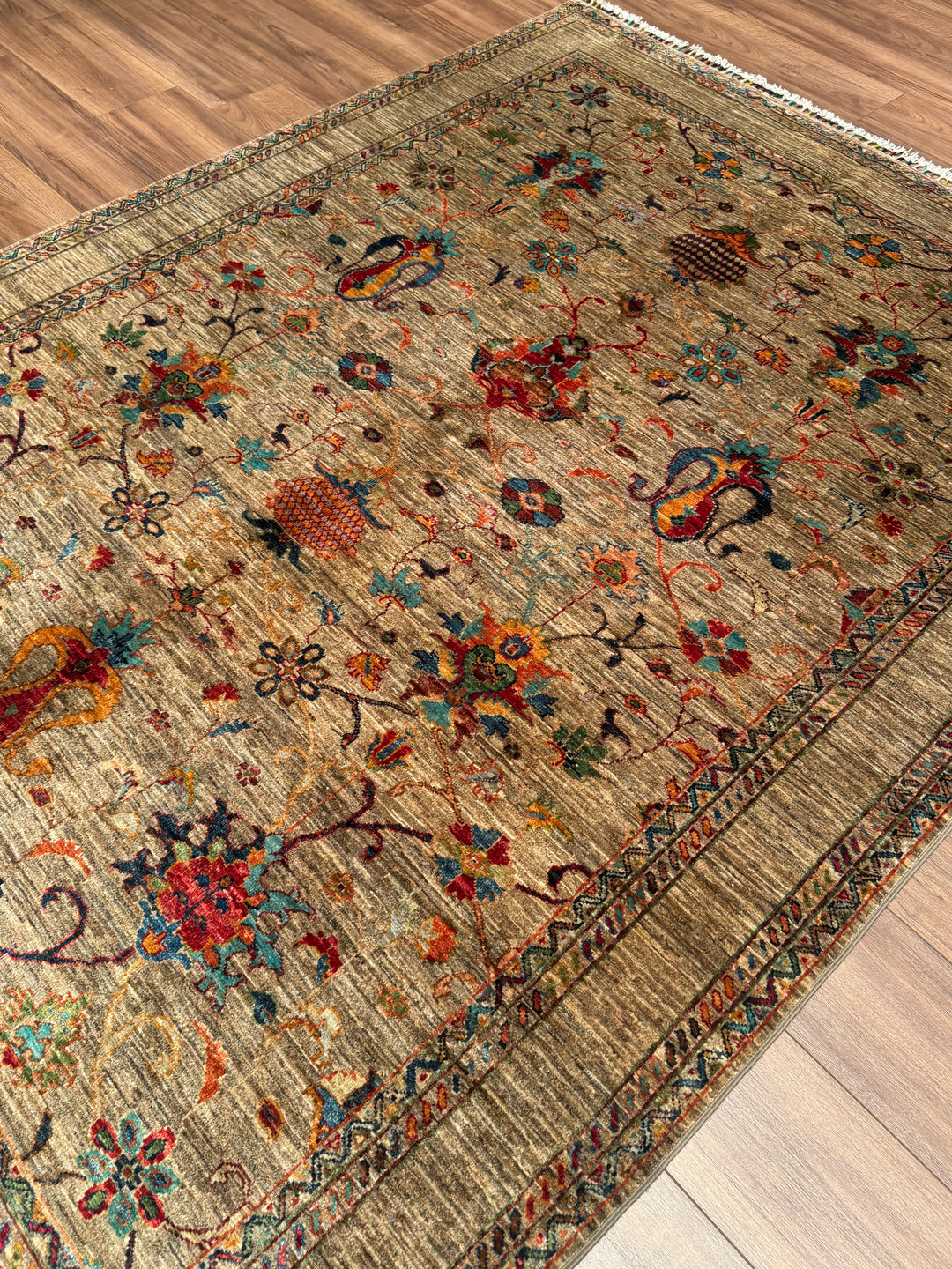 Sultani Binbirgece Orijinal El Dokuması Bej Kök Boya Yün Halı 176x237 4.17 Metrekare - 5x8 ft