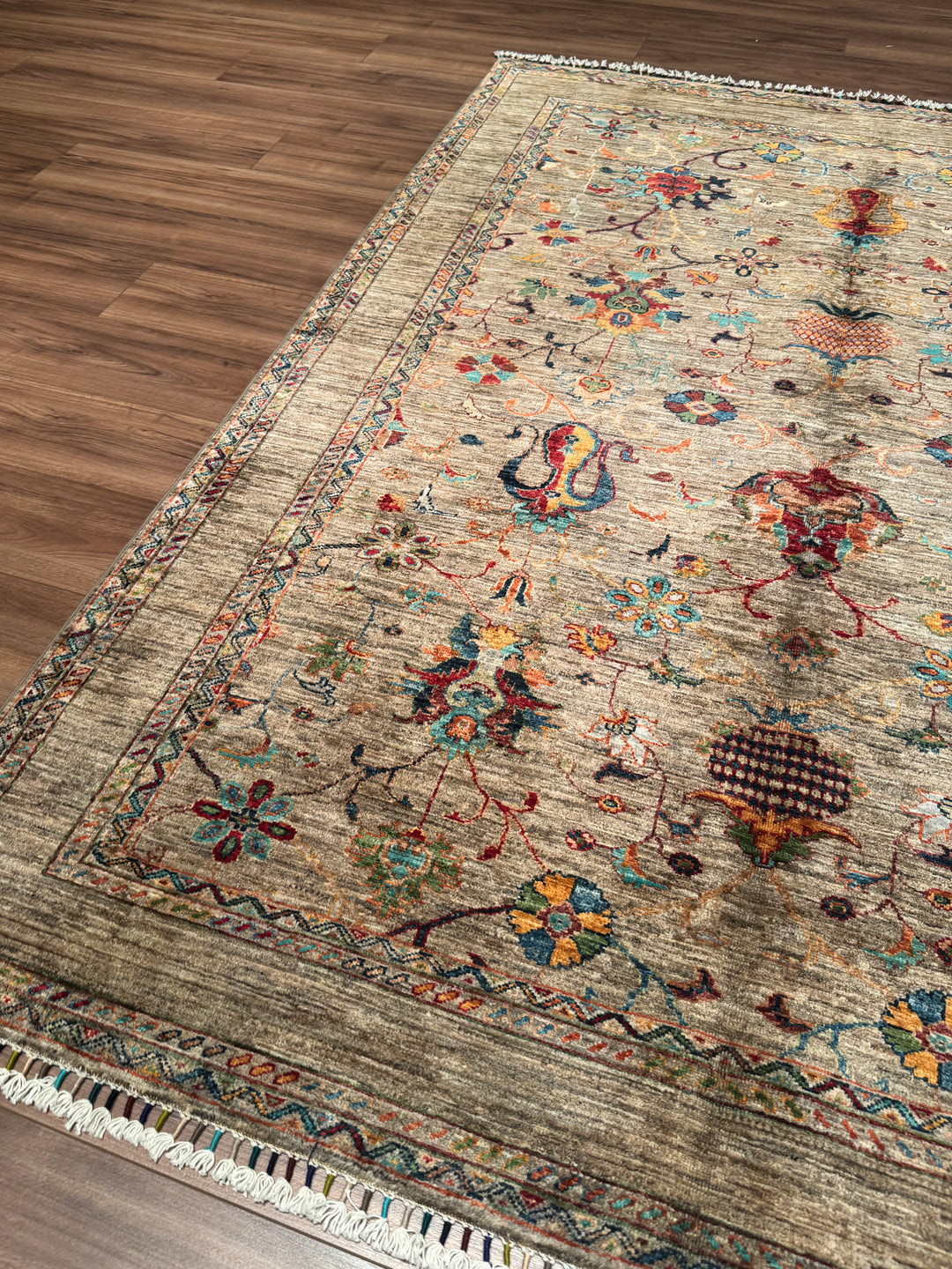 Sultani Binbirgece Orijinal El Dokuması Bej Kök Boya Yün Halı 176x237 4.17 Metrekare - 5x8 ft