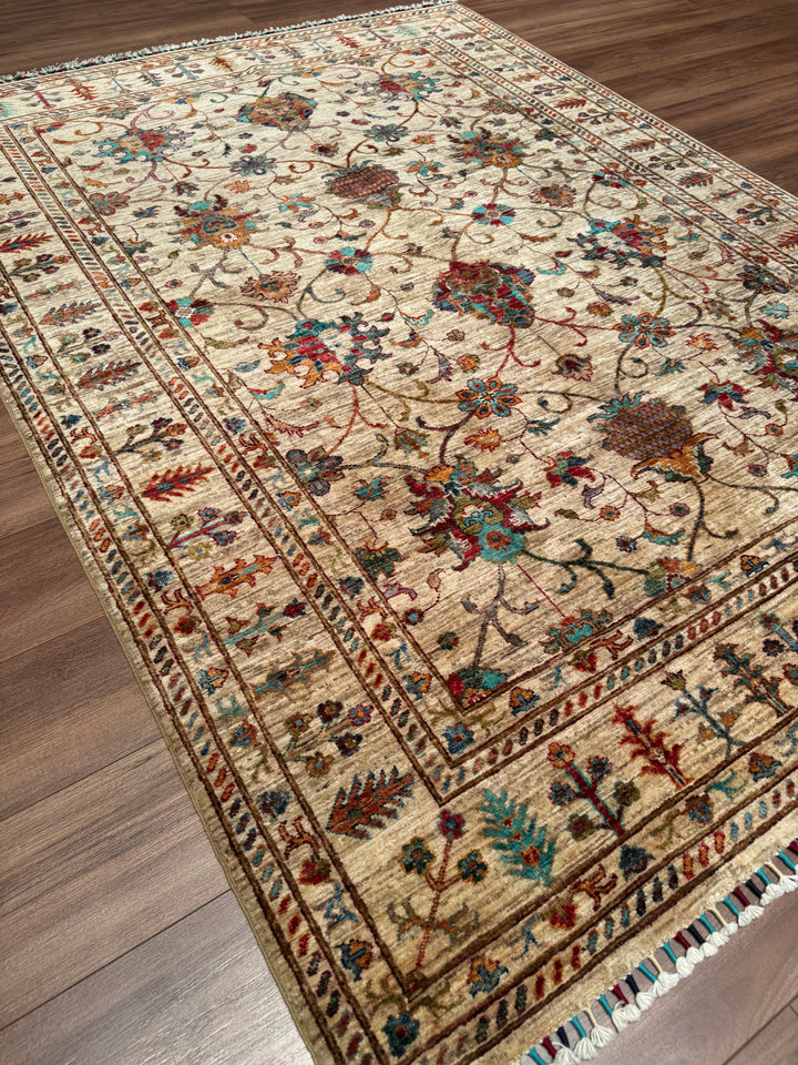 Sultani Binbirgece Orijinal El Dokuması Bej Kök Boya Yün Halı 169x229 3.87 Metrekare - 5x8 ft