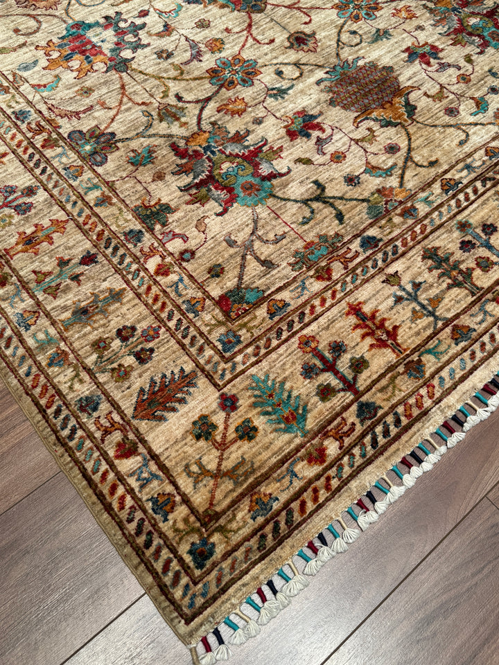 Sultani Binbirgece Orijinal El Dokuması Bej Kök Boya Yün Halı 169x229 3.87 Metrekare - 5x8 ft