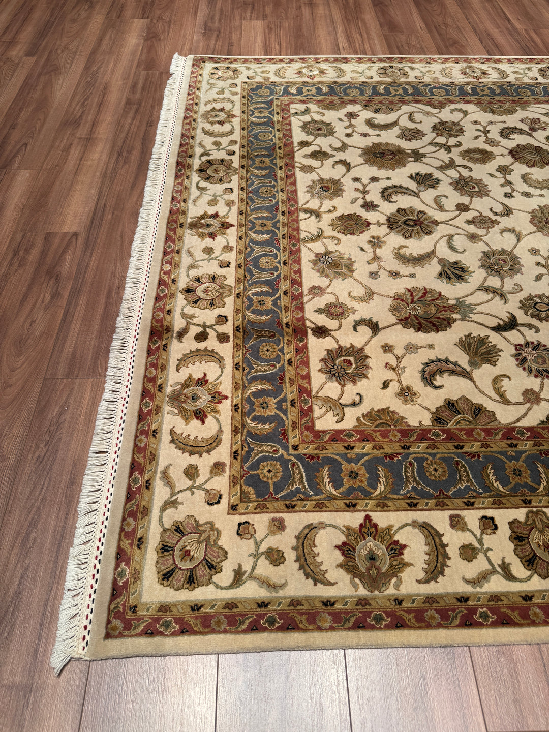 Hint Uşağı Aurora Orijinal El Dokuması Bej Yün İpek Halı 200x300 6 Metrekare - 7x10 ft