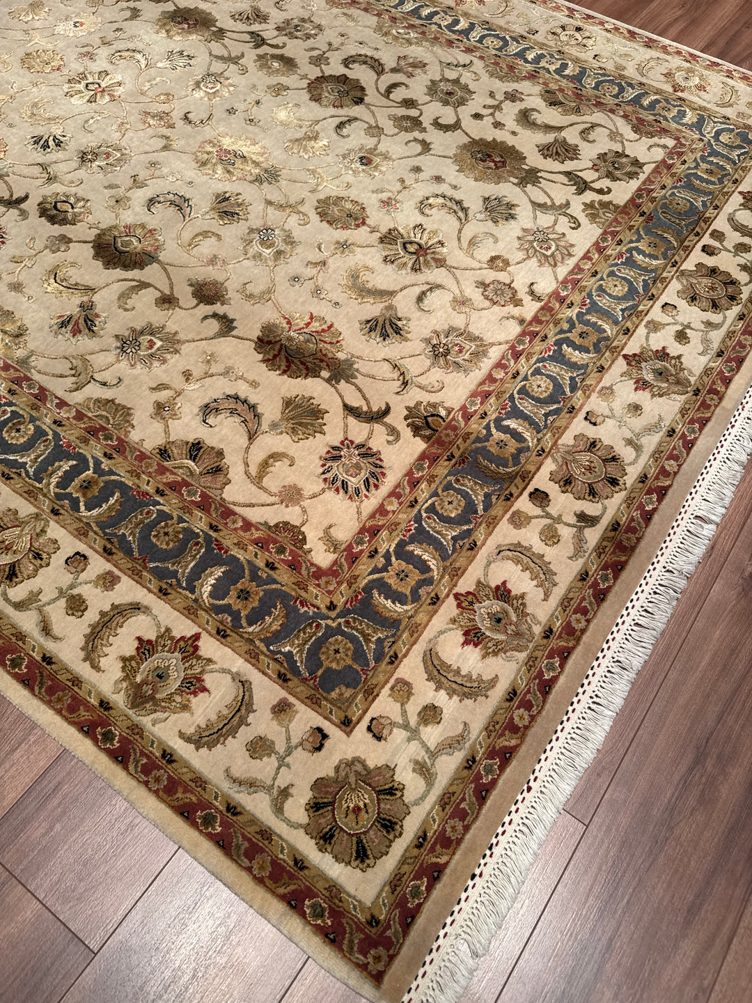 Hint Uşağı Aurora Orijinal El Dokuması Bej Yün İpek Halı 200x300 6 Metrekare - 7x10 ft