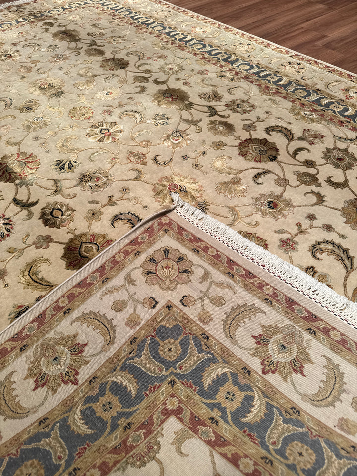 Hint Uşağı Aurora Orijinal El Dokuması Bej Yün İpek Halı 200x300 6 Metrekare - 7x10 ft