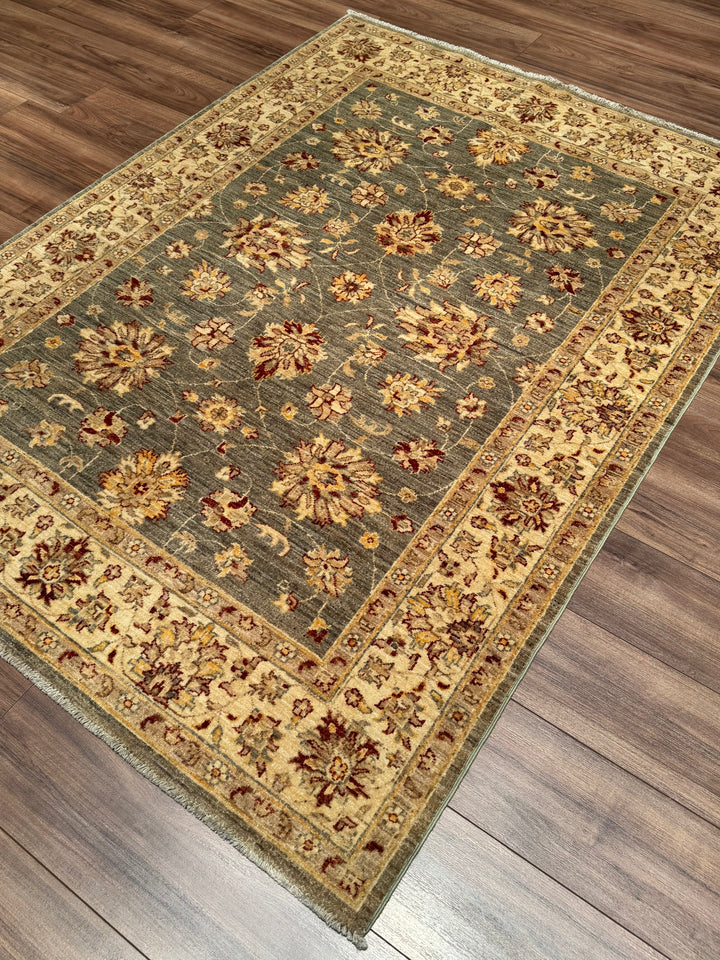 Uşak Orijinal El Dokuması Krem Kök Boya Yün Halı 150x205 3.08 Metrekare - 6x8 ft