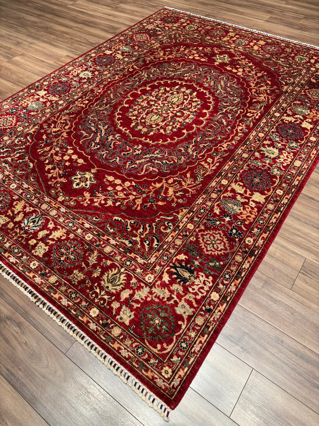 سجادة هيريز الأصلية المصنوعة يدويًا من الصوف الأحمر المصبوغ بصبغة الجذور، 211×290، 6.12 متر مربع - 7×10 قدم