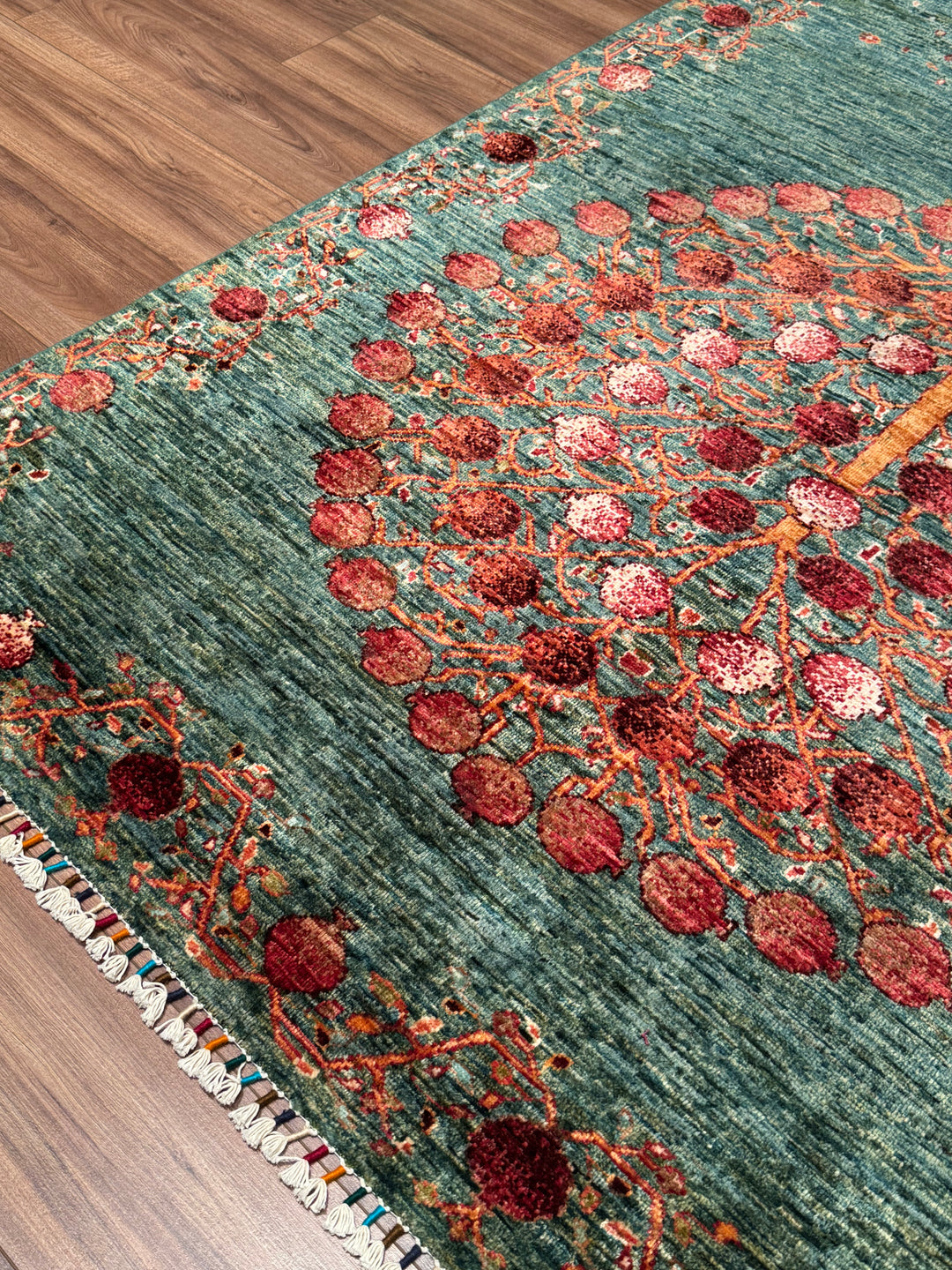 Nar Ağacı Orijinal El Dokuması Yeşil Kök Boya Yün Halı 153x203 3.11 Metrekare - 5x6 ft