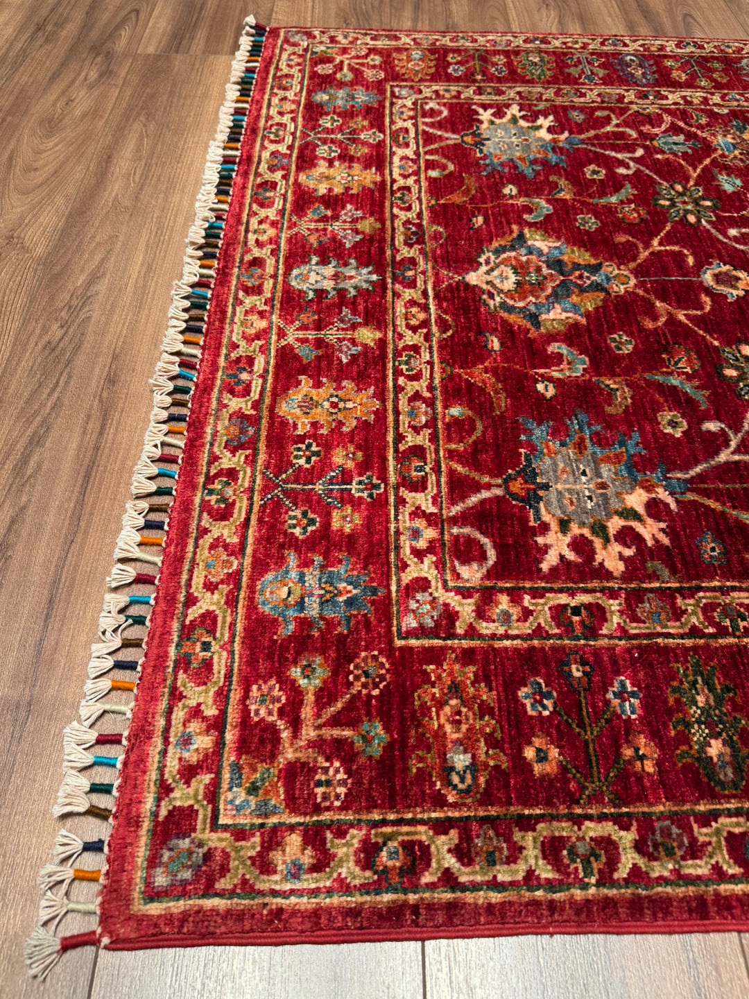 Sultani Binbirgece Orijinal El Dokuması Kırmızı Kök Boya Yün Halı 123x183 2.25 Metrekare - 4x6 ft