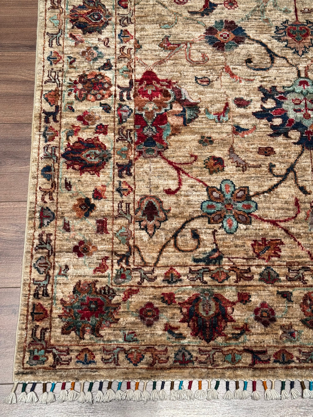 Sultani Binbirgece Orijinal El Dokuması Bej Kök Boya Yün Halı 127x190 2.41 Metrekare - 4x6 ft