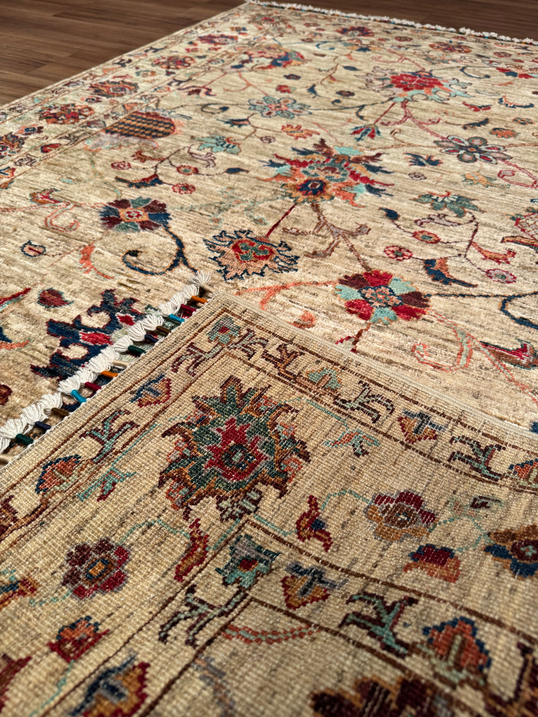 Sultani Binbirgece Orijinal El Dokuması Bej Kök Boya Yün Halı 127x190 2.41 Metrekare - 4x6 ft