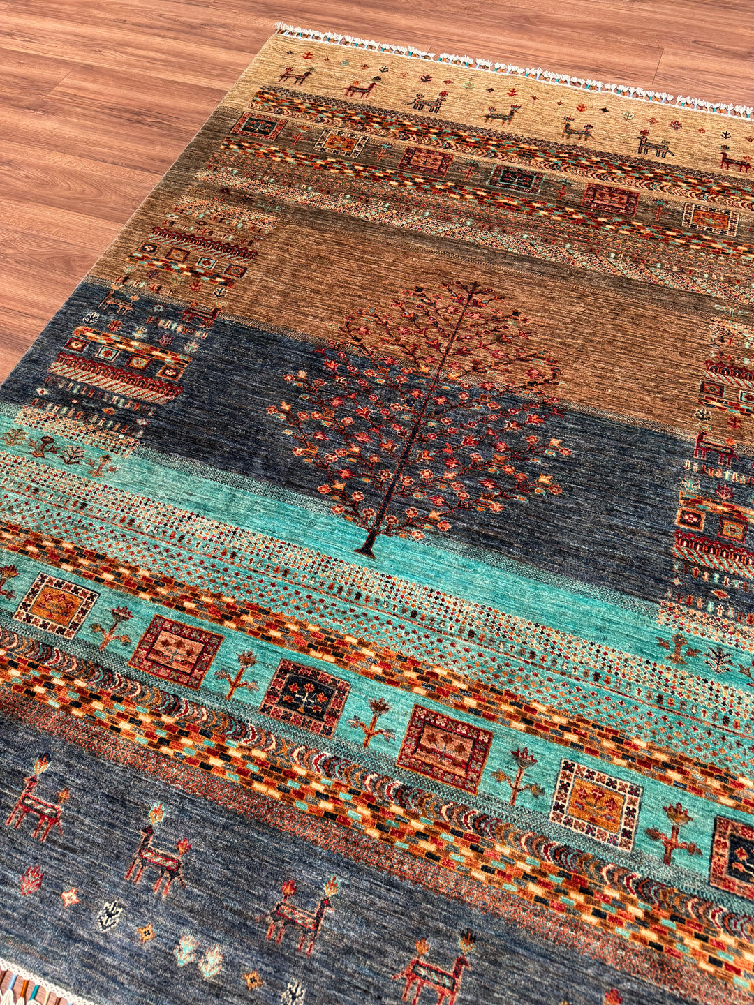 Khorjin Hayat Ağacı Orijinal El Dokuması Multi Kök Boya Yün Halı 172x226 3.89 Metrekare - 5x8 ft