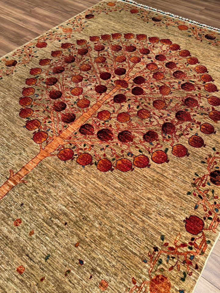 Nar Ağacı Orijinal El Dokuması Bej Kök Boya Yün Halı 205x310 6.36 Metrekare - 7x10 ft