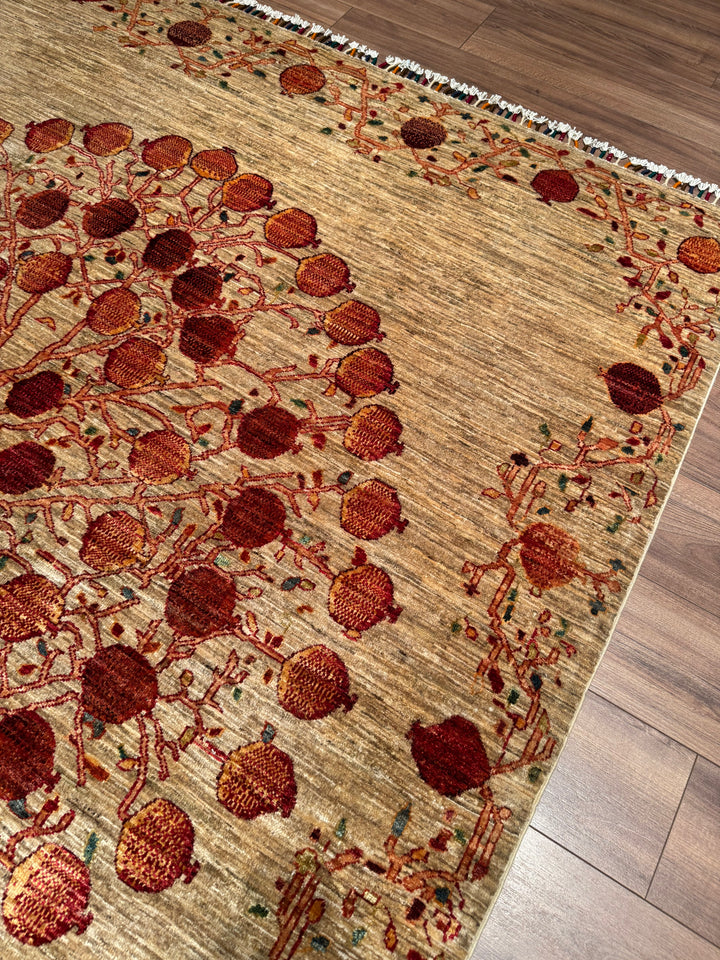 Nar Ağacı Orijinal El Dokuması Bej Kök Boya Yün Halı 204x302 6.16 Metrekare - 7x10 ft