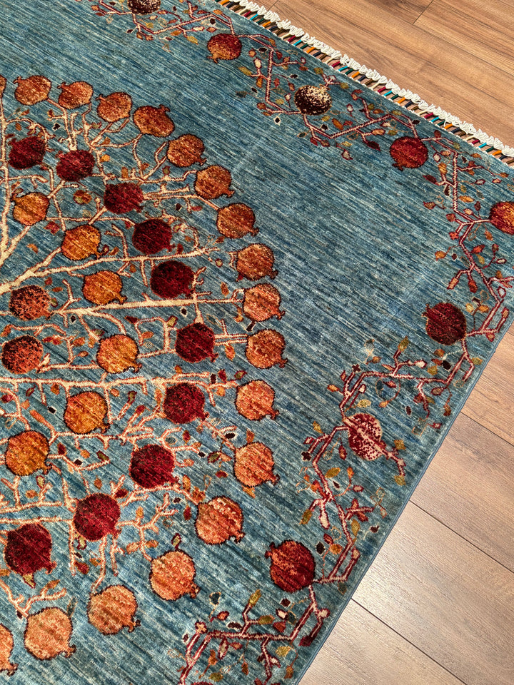 Nar Ağacı Orijinal El Dokuması Mavi Kök Boya Yün Halı 171x242 4.14 Metrekare - 5x8 ft