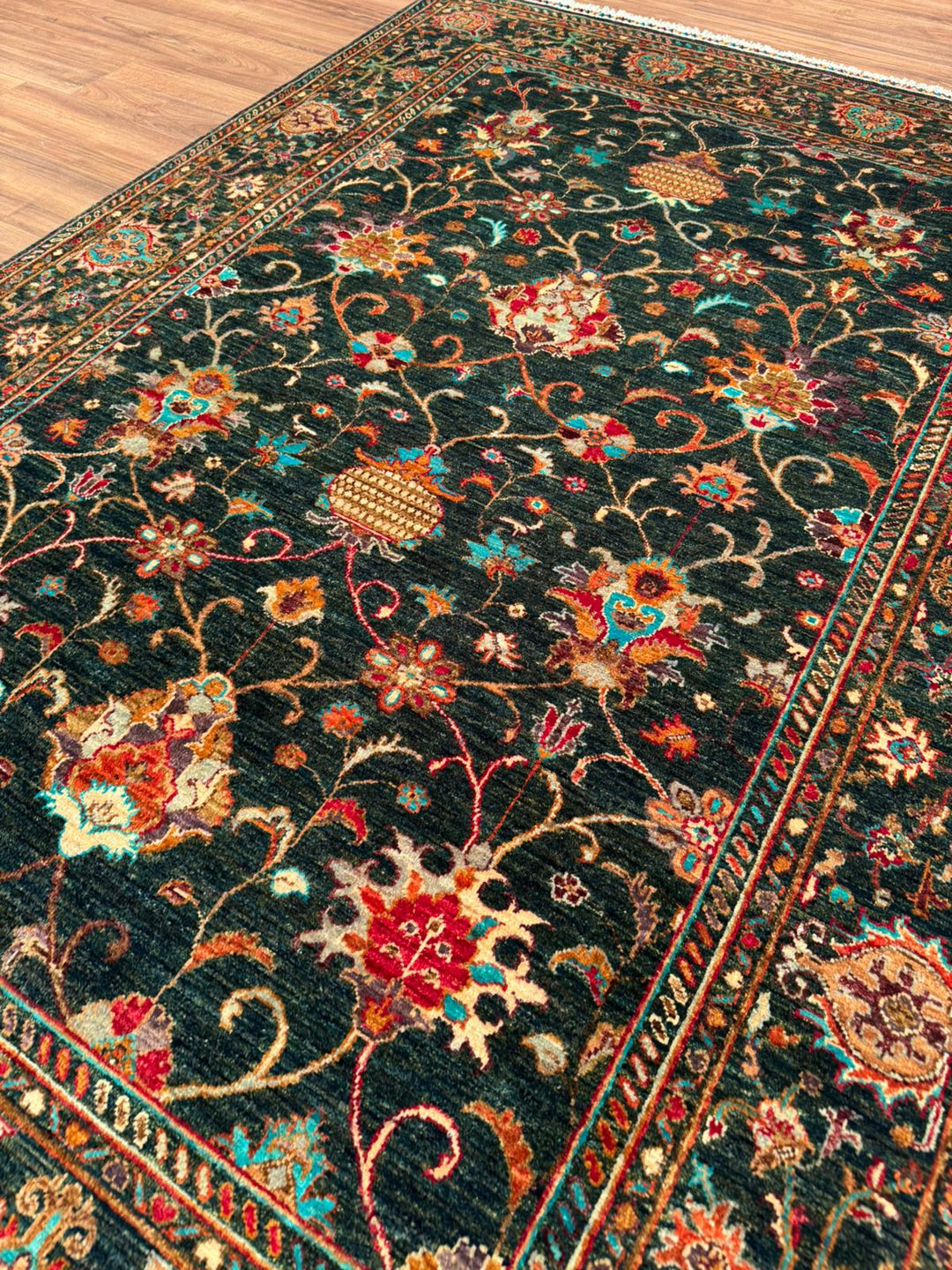 Sultani Binbirgece Orijinal El Dokuması Yeşil Kök Boya Yün Halı 170x237 4.03 Metrekare - 5x8