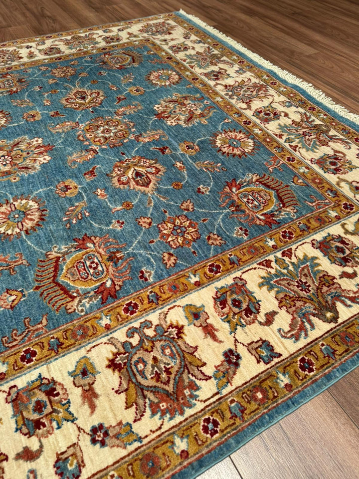 Uşak Original Handwoven Blue Root Dye Wool Rug 174x242 cm (4.21 square meters) - 6x8 ft