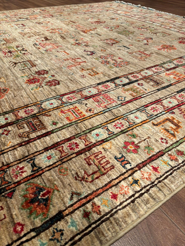 Khorjin Original Handwoven Beige Vegetable Dyed Wool Rug 177x241 cm (4.27 square meters) - 5x7 ft