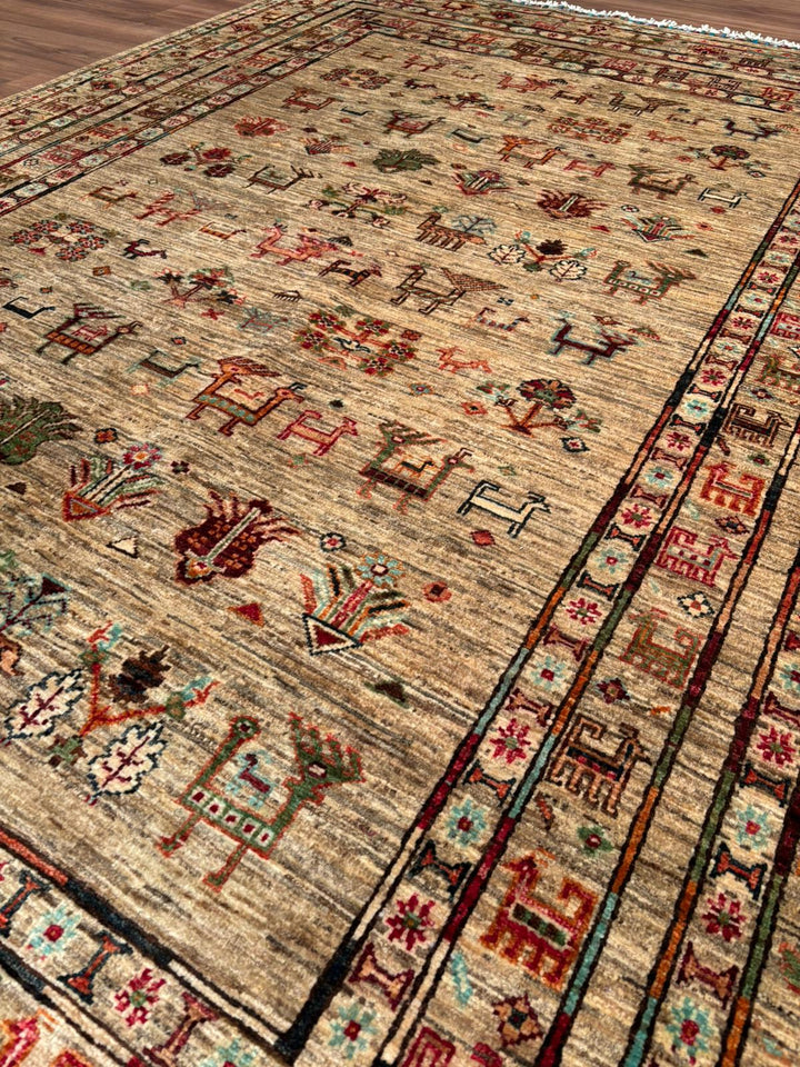 Khorjin Original Handwoven Beige Vegetable Dyed Wool Rug 177x241 cm (4.27 square meters) - 5x7 ft
