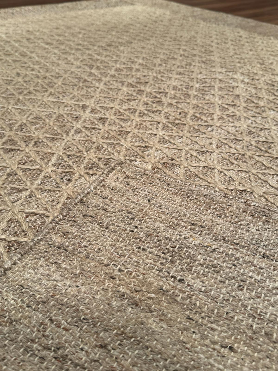 İskandinav Orijinal El Dokuması Açık Kahverengi Yün Halı