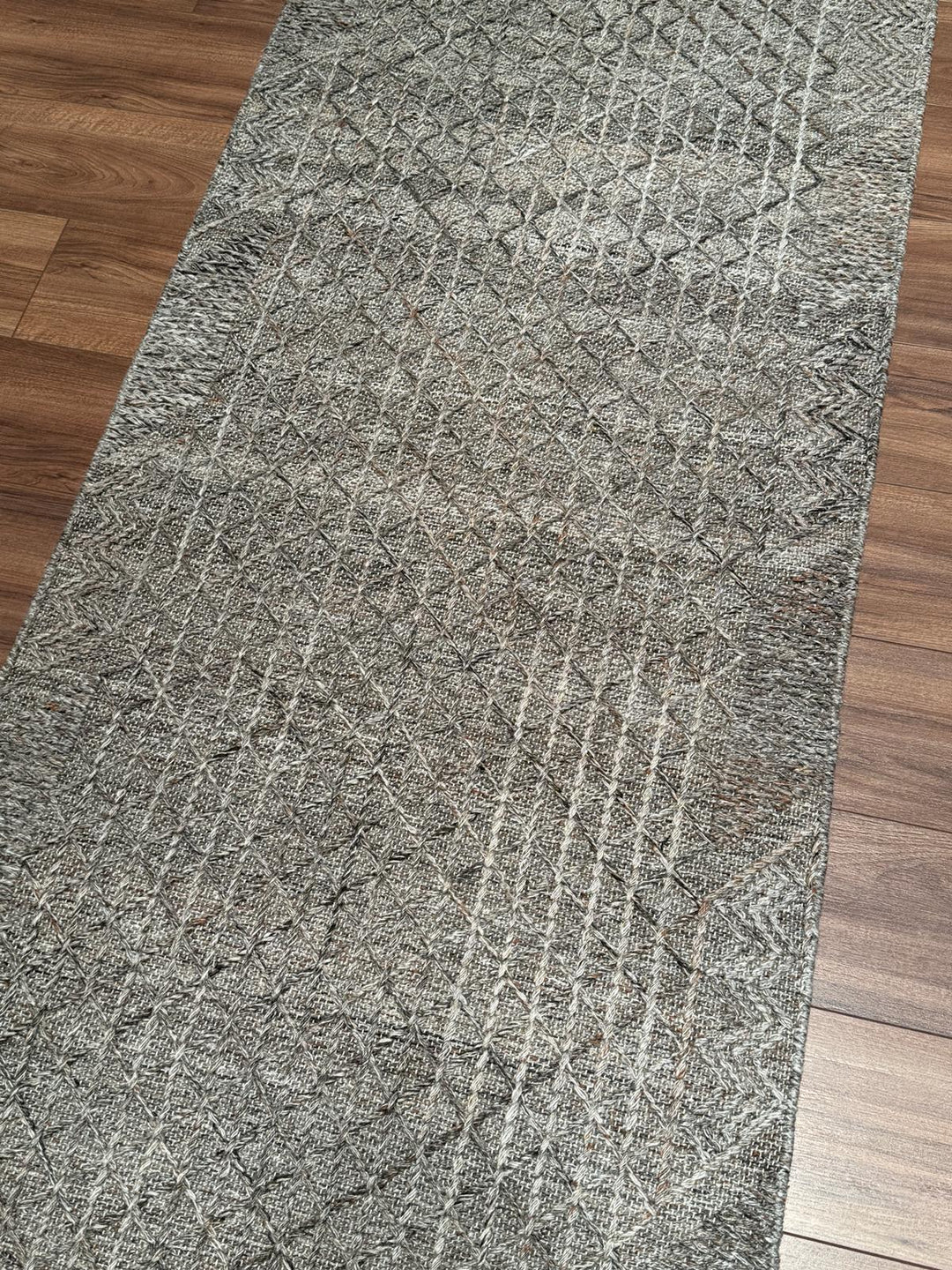 İskandinav Orijinal El Dokuması Koyu Kahverengi Yün Halı