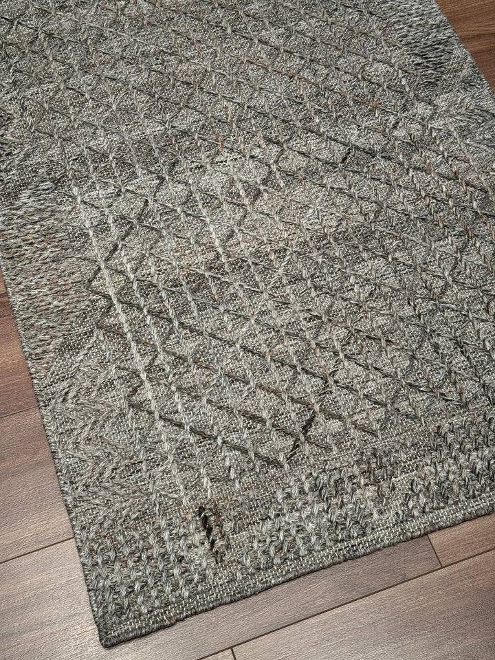 İskandinav Orijinal El Dokuması Koyu Kahverengi Yün Halı