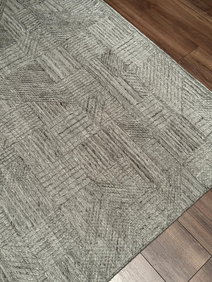 İskandinav Orijinal El Dokuması Açık Kahverengi Yün Halı