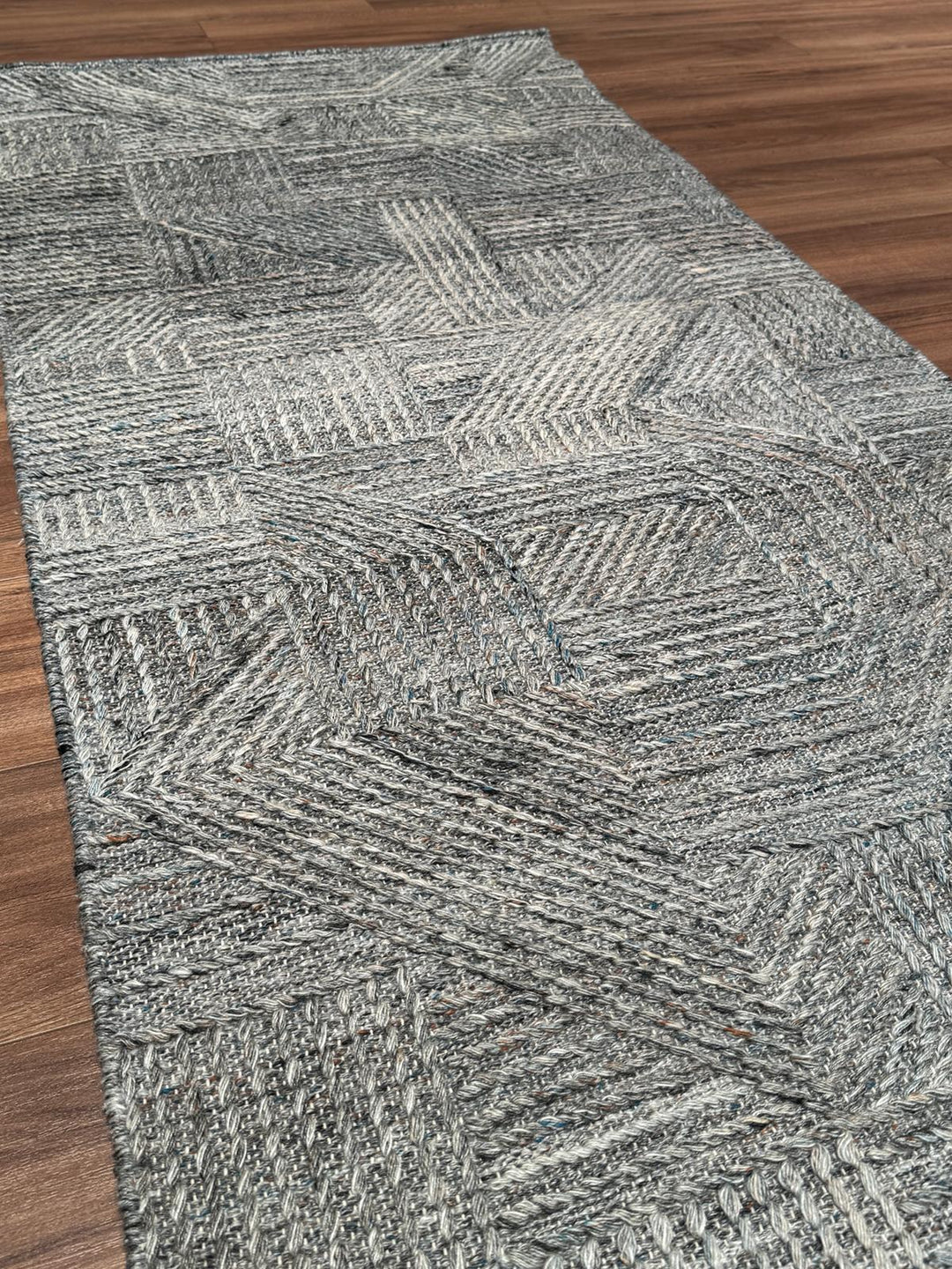 İskandinav Orijinal El Dokuması Mavi Gri Yün Halı