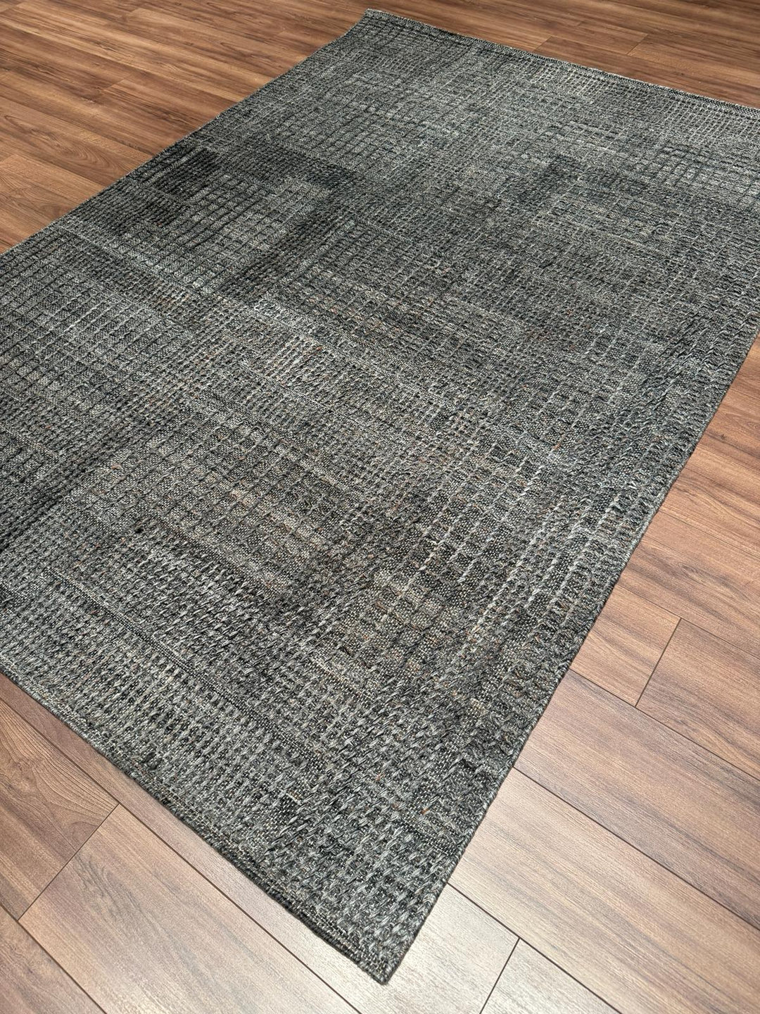 İskandinav Orijinal El Dokuması Antrasit Yün Halı