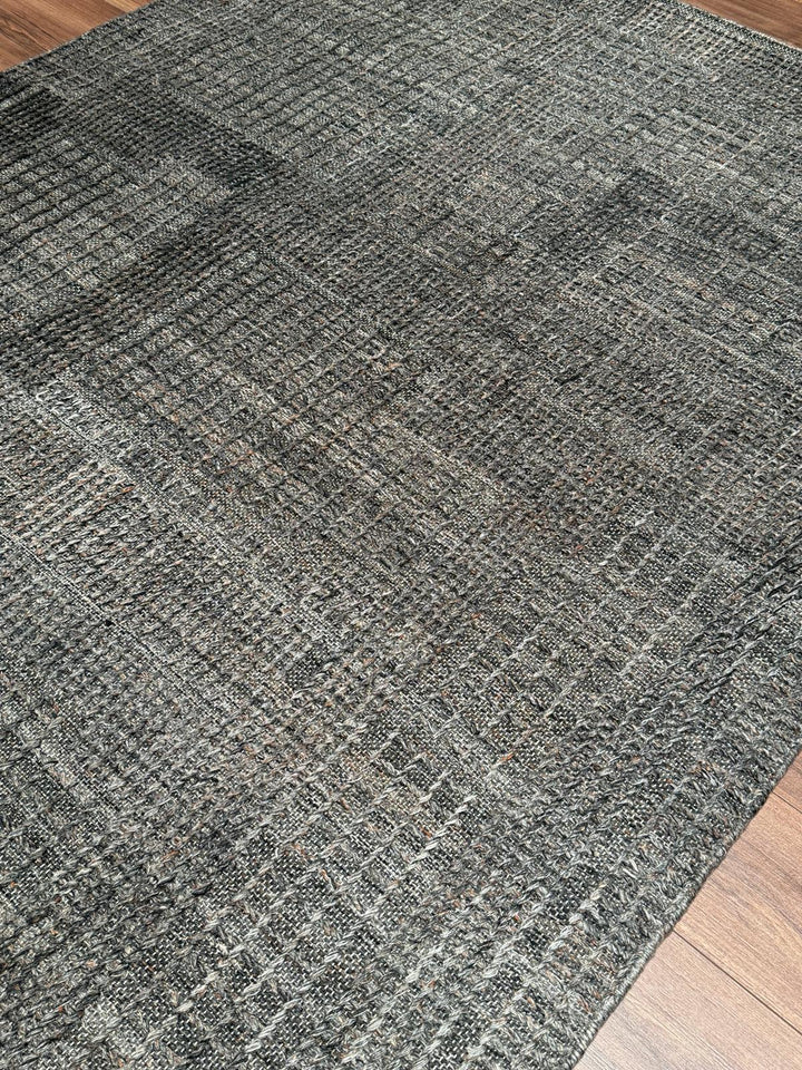 İskandinav Orijinal El Dokuması Antrasit Yün Halı