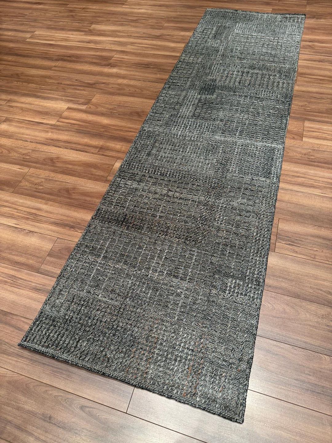 İskandinav Orijinal El Dokuması Antrasit Yün Halı