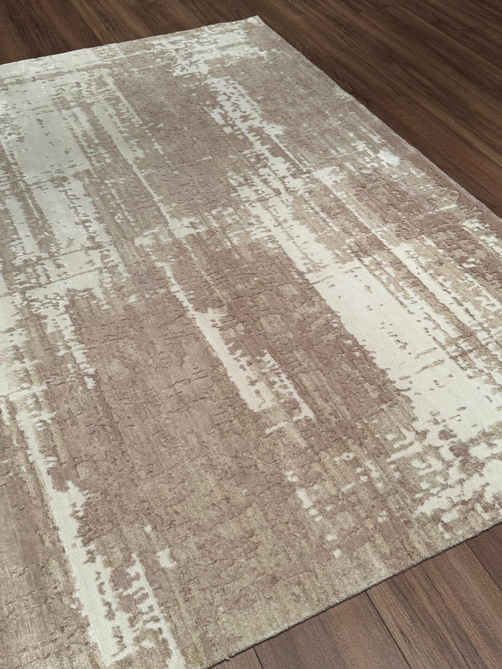 New Diamond Orijinal El Dokuması Bej Krem Yün Bambu Halı