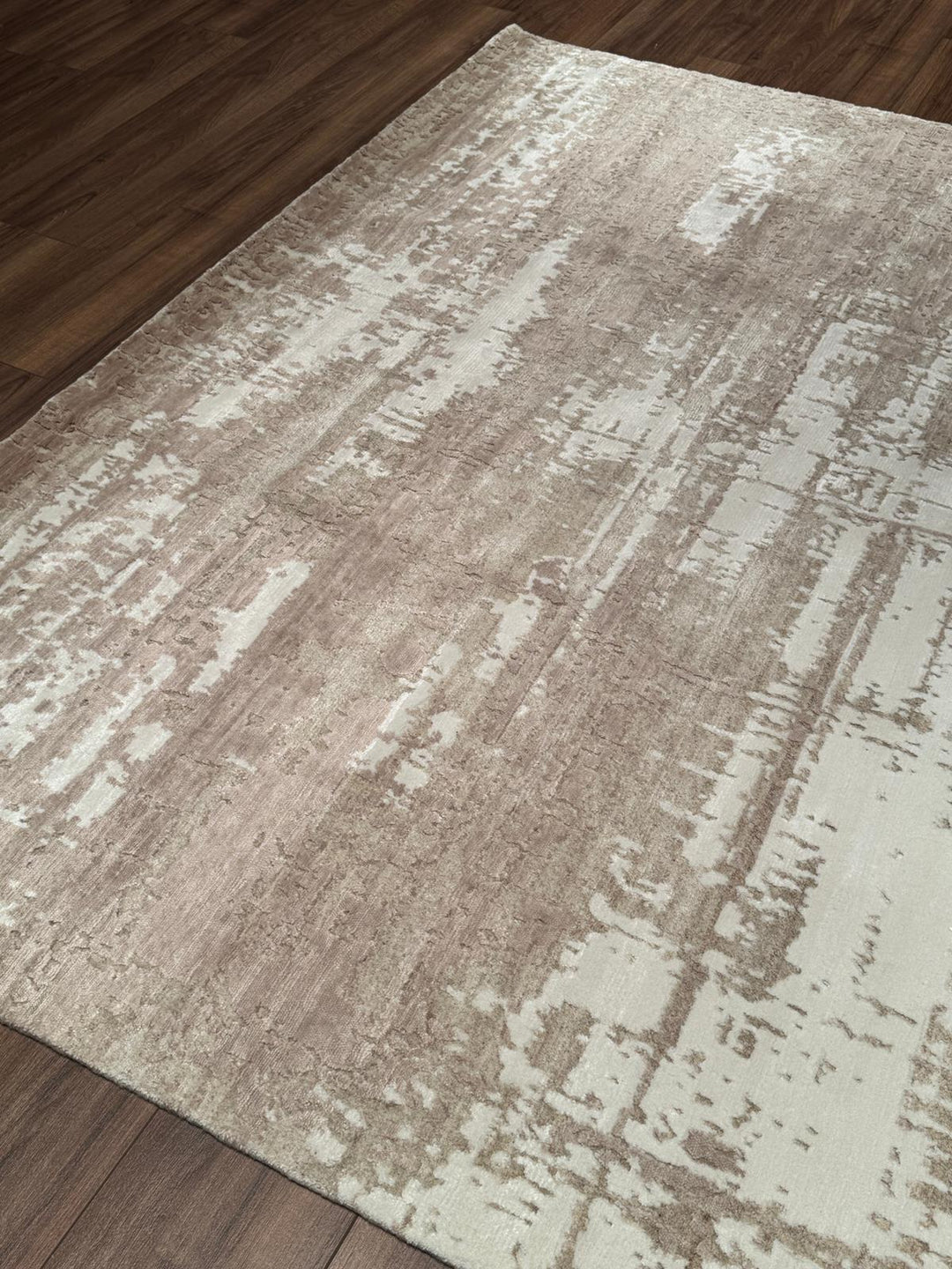 New Diamond Orijinal El Dokuması Bej Krem Yün Bambu Halı