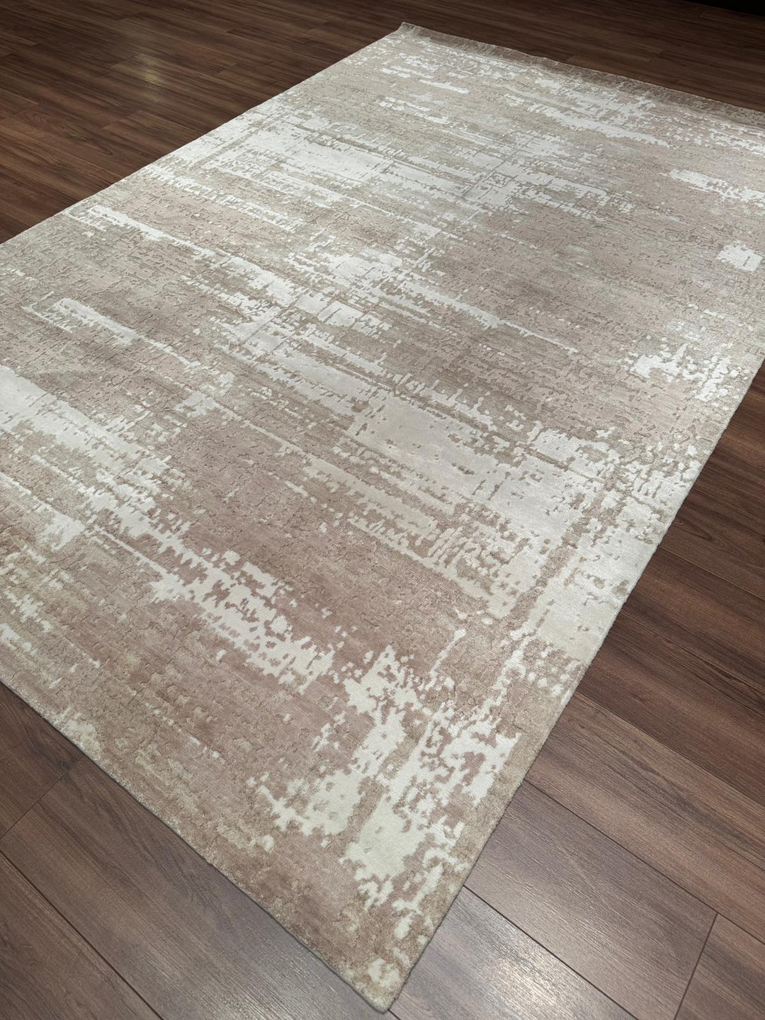 New Diamond Orijinal El Dokuması Bej Krem Yün Bambu Halı