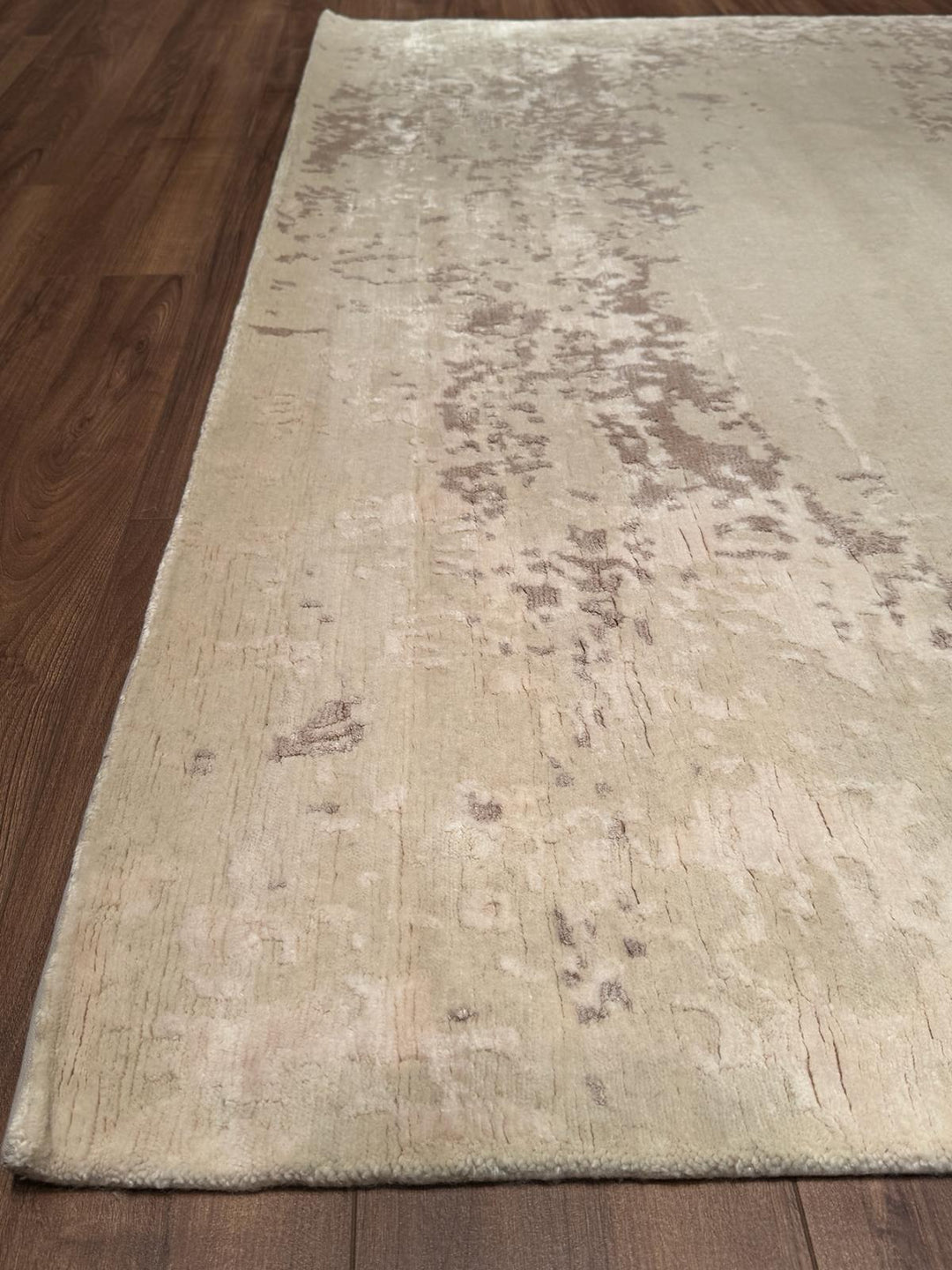 New Diamond Orijinal El Dokuması Bej Krem Yün Bambu Halı