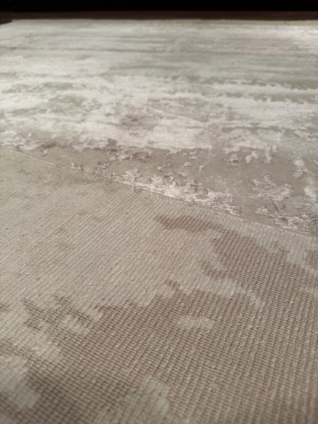 New Diamond Orijinal El Dokuması Bej Krem Yün Bambu Halı