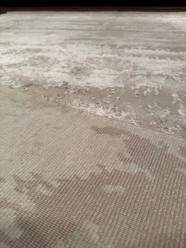 New Diamond Orijinal El Dokuması Bej Krem Yün Bambu Halı