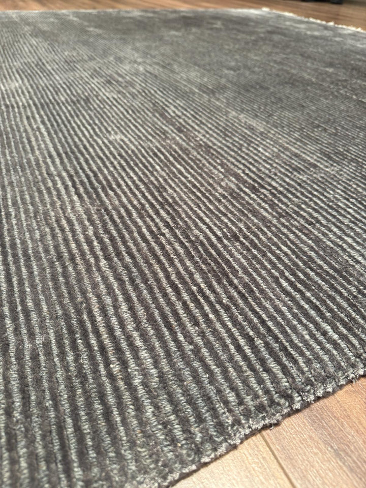 8/22 Orijinal El Dokuması Düz Koyu Gri Yün Viskon Halı