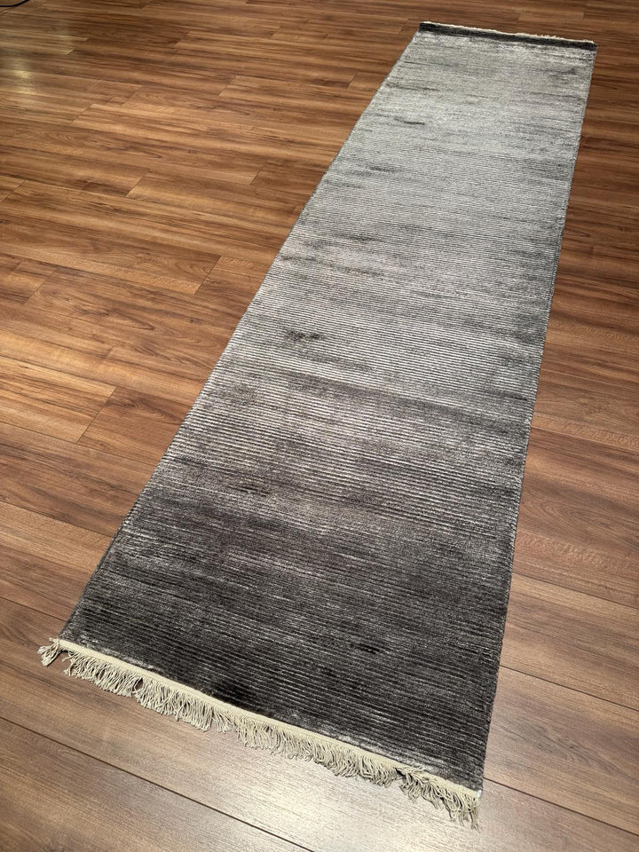 8/22 Orijinal El Dokuması Düz Koyu Gri Yün Viskon Halı