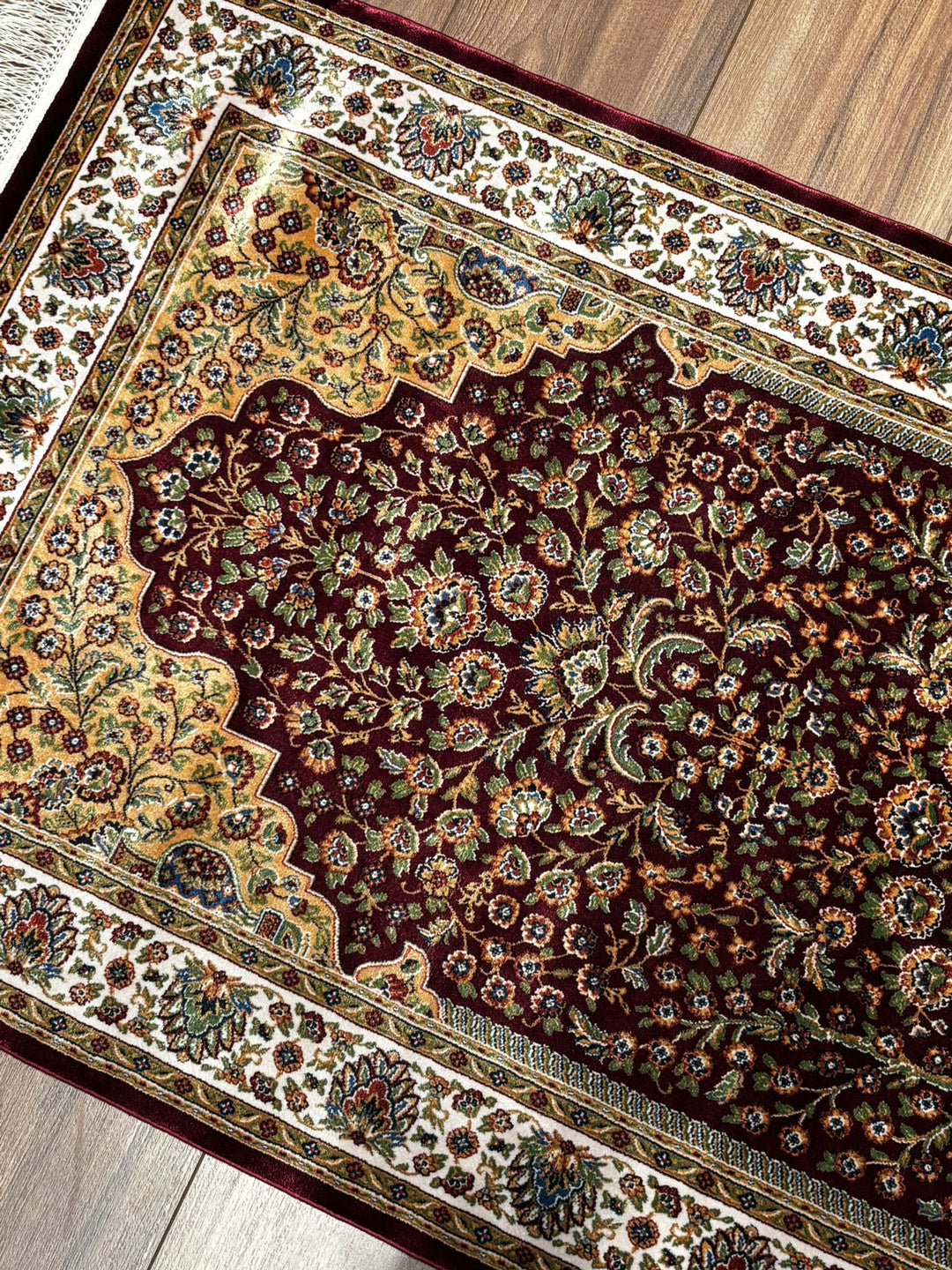 Bordo Seccade 0.80x125 1 Metrekare Namazlık - 2x4 ft