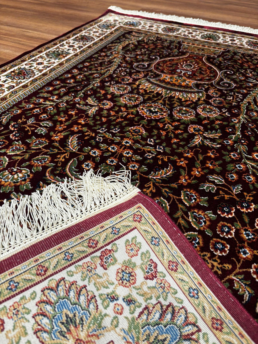 Bordo Seccade 0.80x125 1 Metrekare Namazlık - 2x4 ft