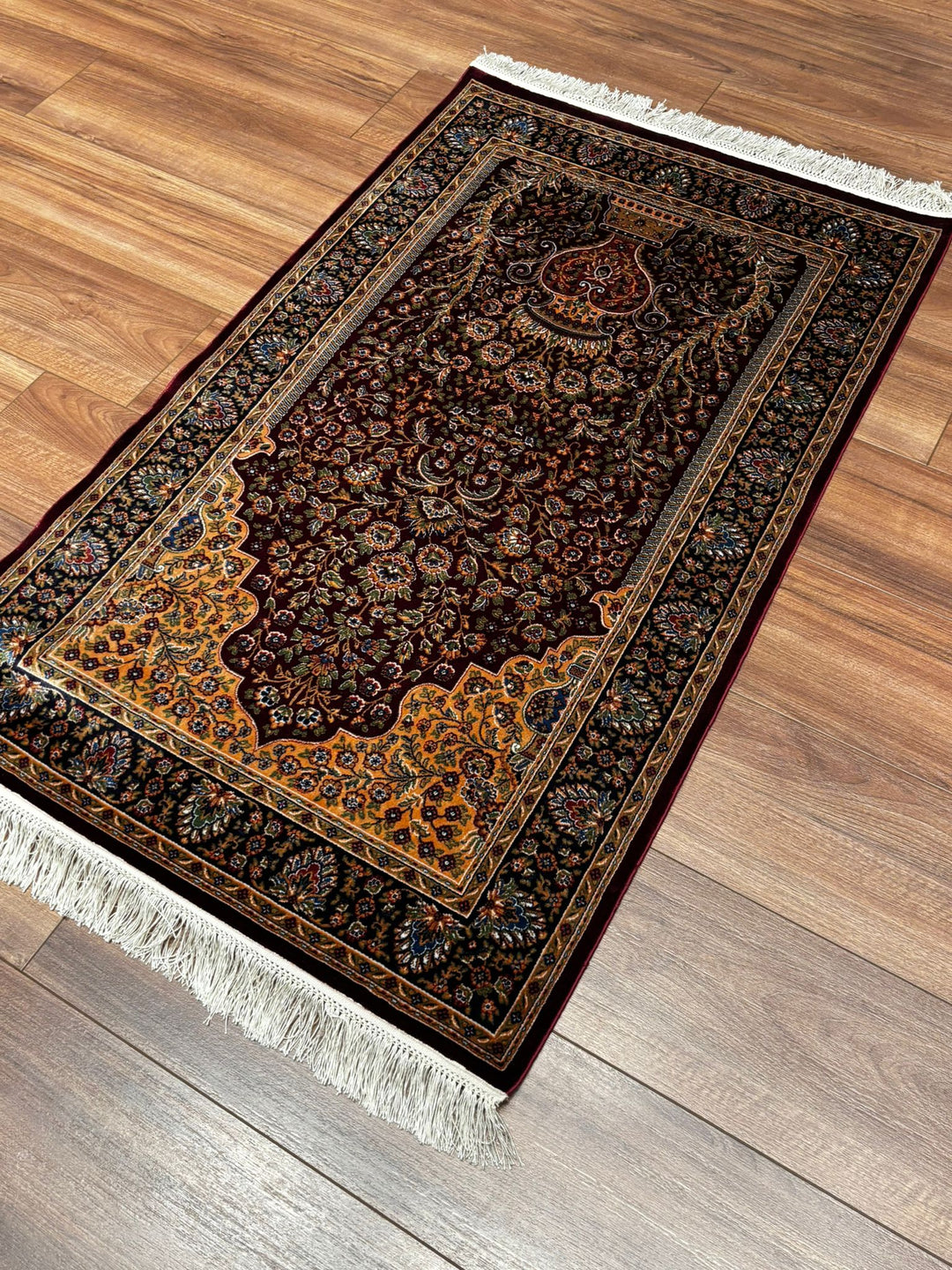 Kırmızı Lacivert Seccade 0.80x125 1 Metrekare Namazlık - 2x4 ft