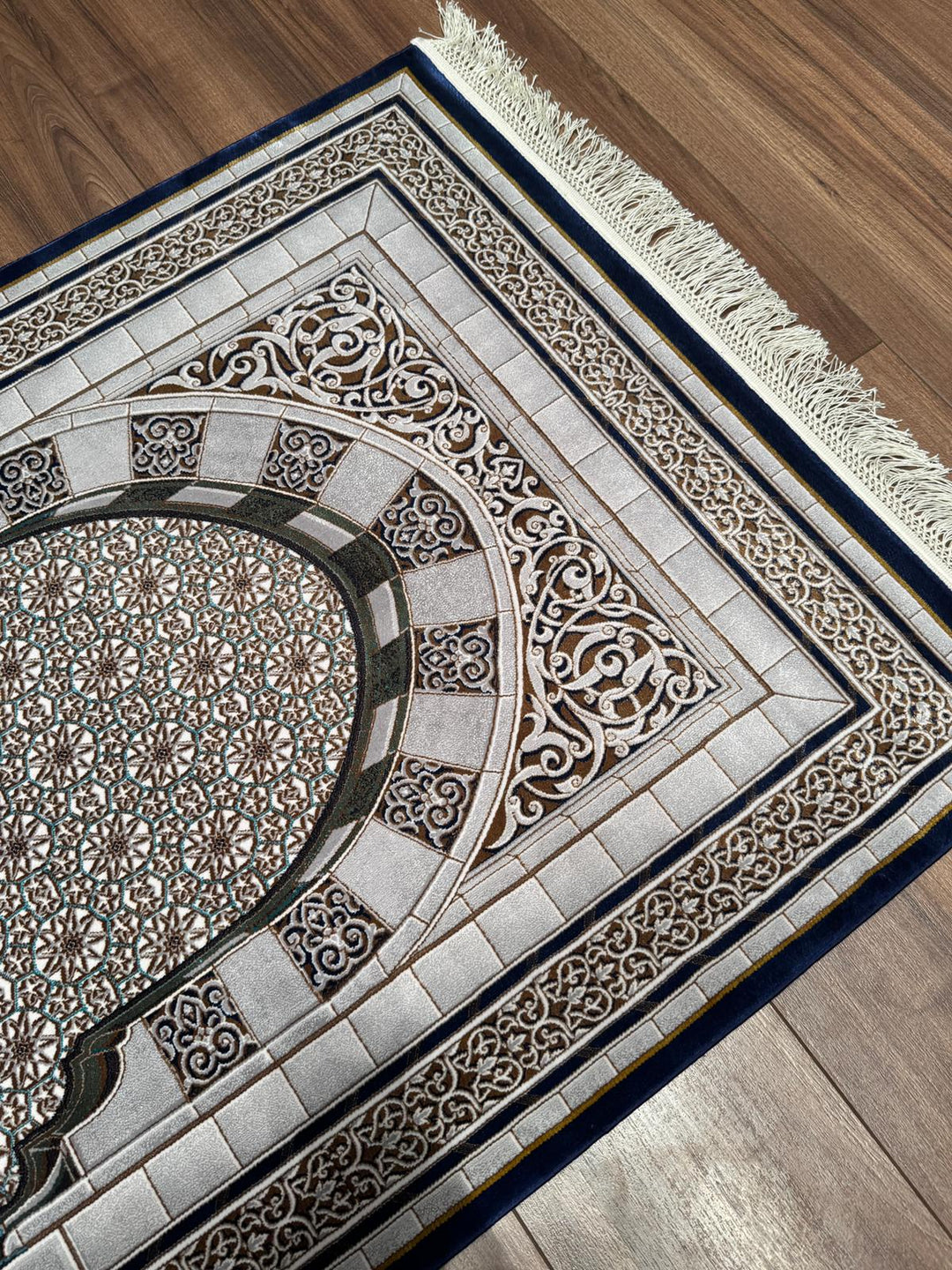 İran Seccade Gri - Koyu Mavi 0.80x125 1 Metrekare Namazlık - 2x4 ft