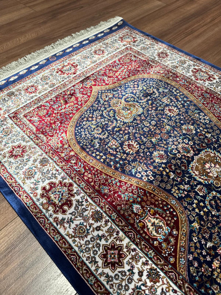 İran Koyu Mavi - Krem Seccade 0.80x125 1 Metrekare Namazlık - 2x4 ft