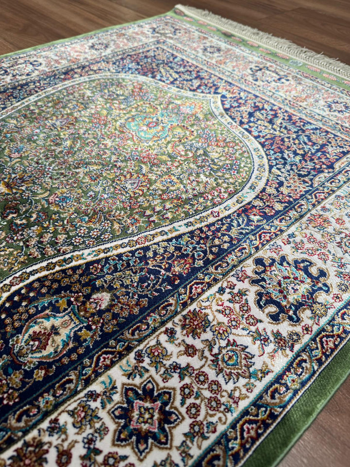 İran Yeşil - Krem Seccade 0.80x125 1 Metrekare Namazlık - 2x4 ft