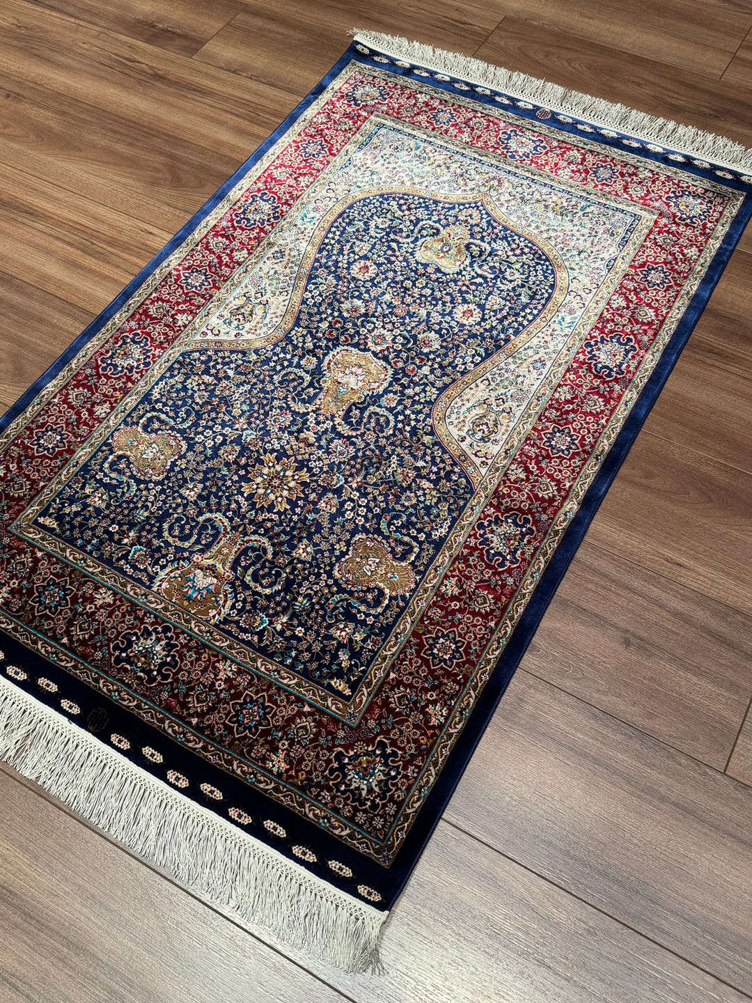 İran Koyu Mavi - Bordo Seccade 0.80x125 1 Metrekare Namazlık - 2x4 ft