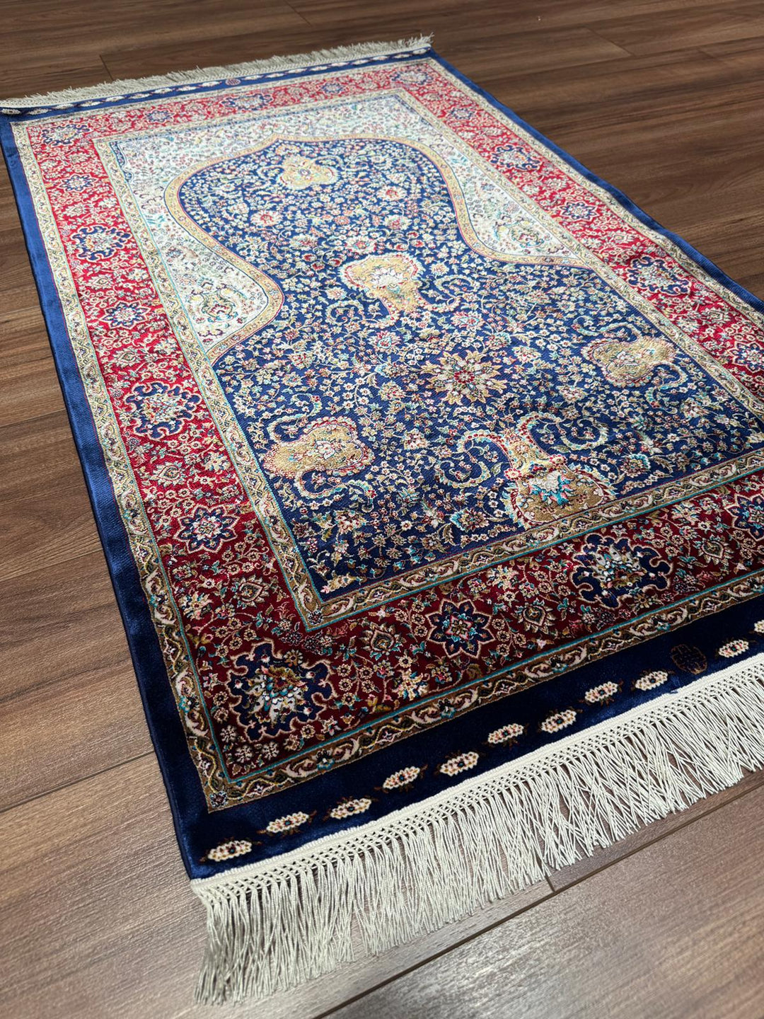 İran Koyu Mavi - Bordo Seccade 0.80x125 1 Metrekare Namazlık - 2x4 ft