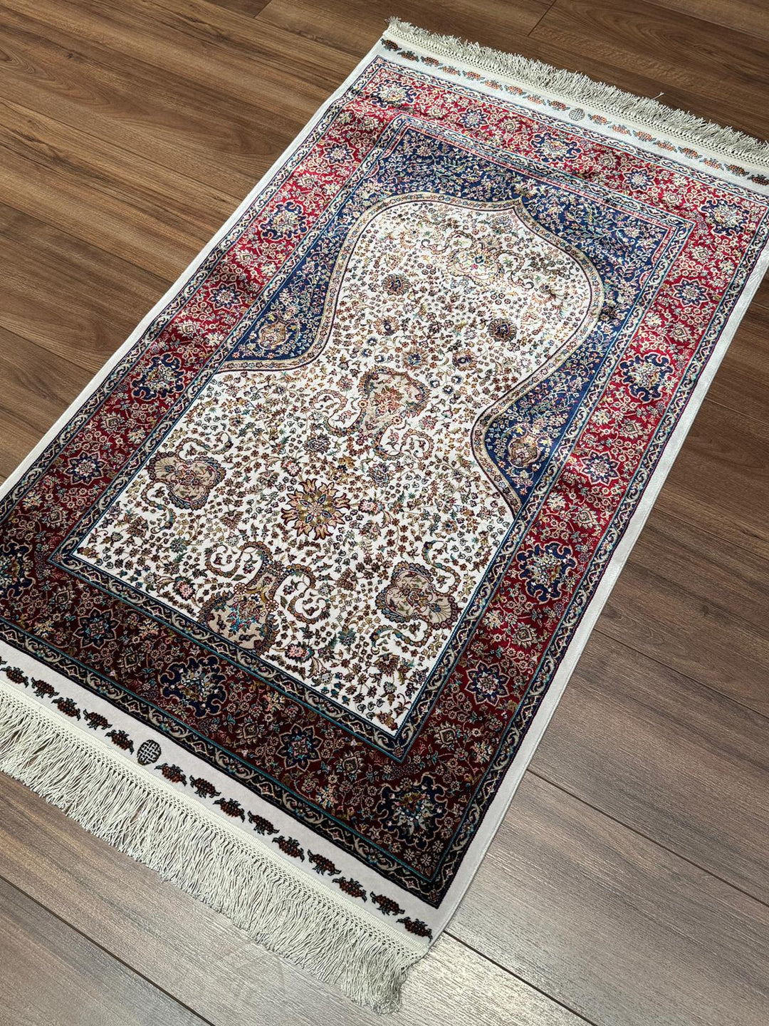 İran Krem - Bordo Seccade 0.80x125 1 Metrekare Namazlık - 2x4 ft