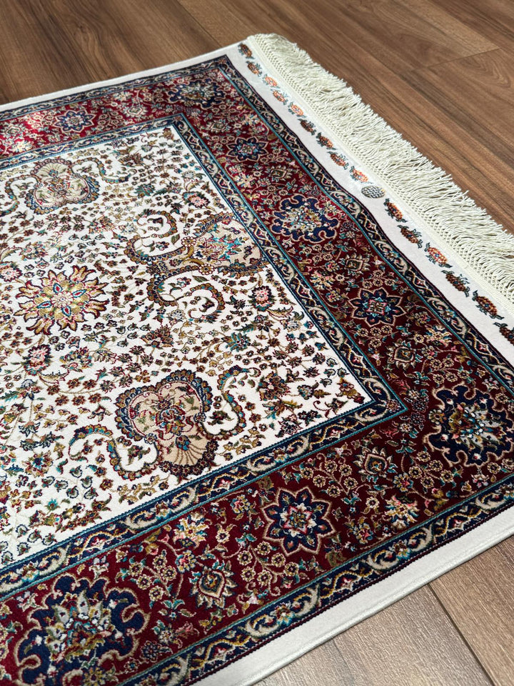 İran Krem - Bordo Seccade 0.80x125 1 Metrekare Namazlık - 2x4 ft