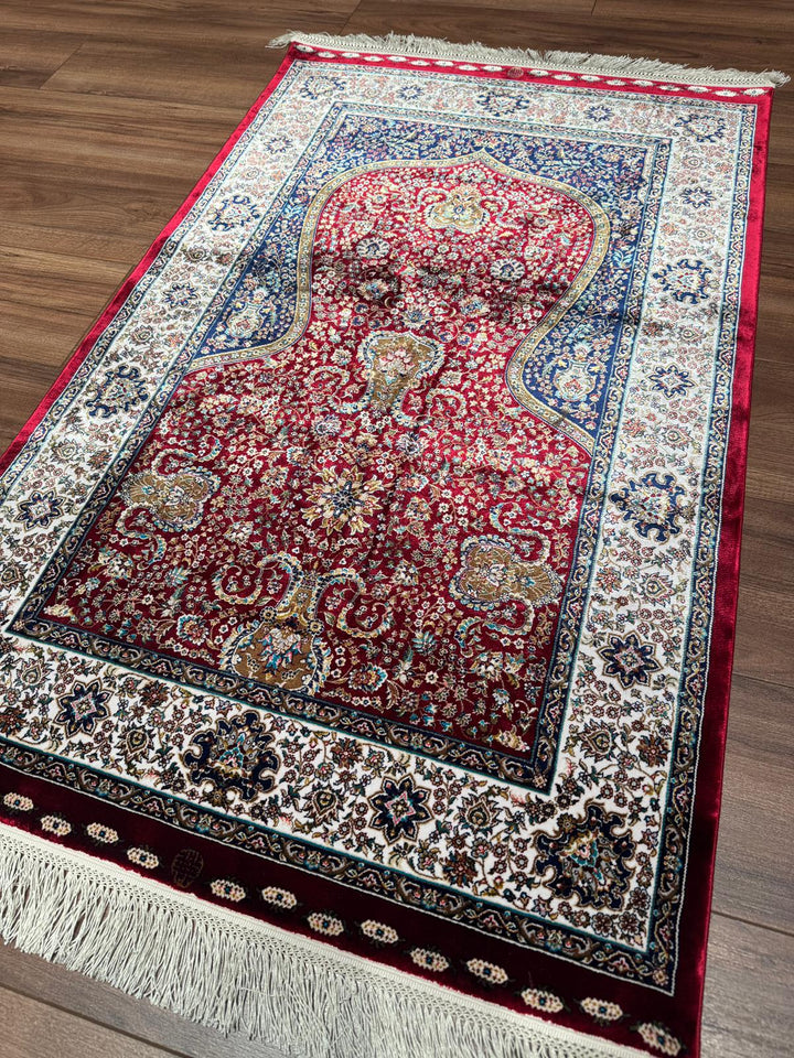 İran Bordo - Krem Seccade 0.80x125 1 Metrekare Namazlık - 2x4 ft