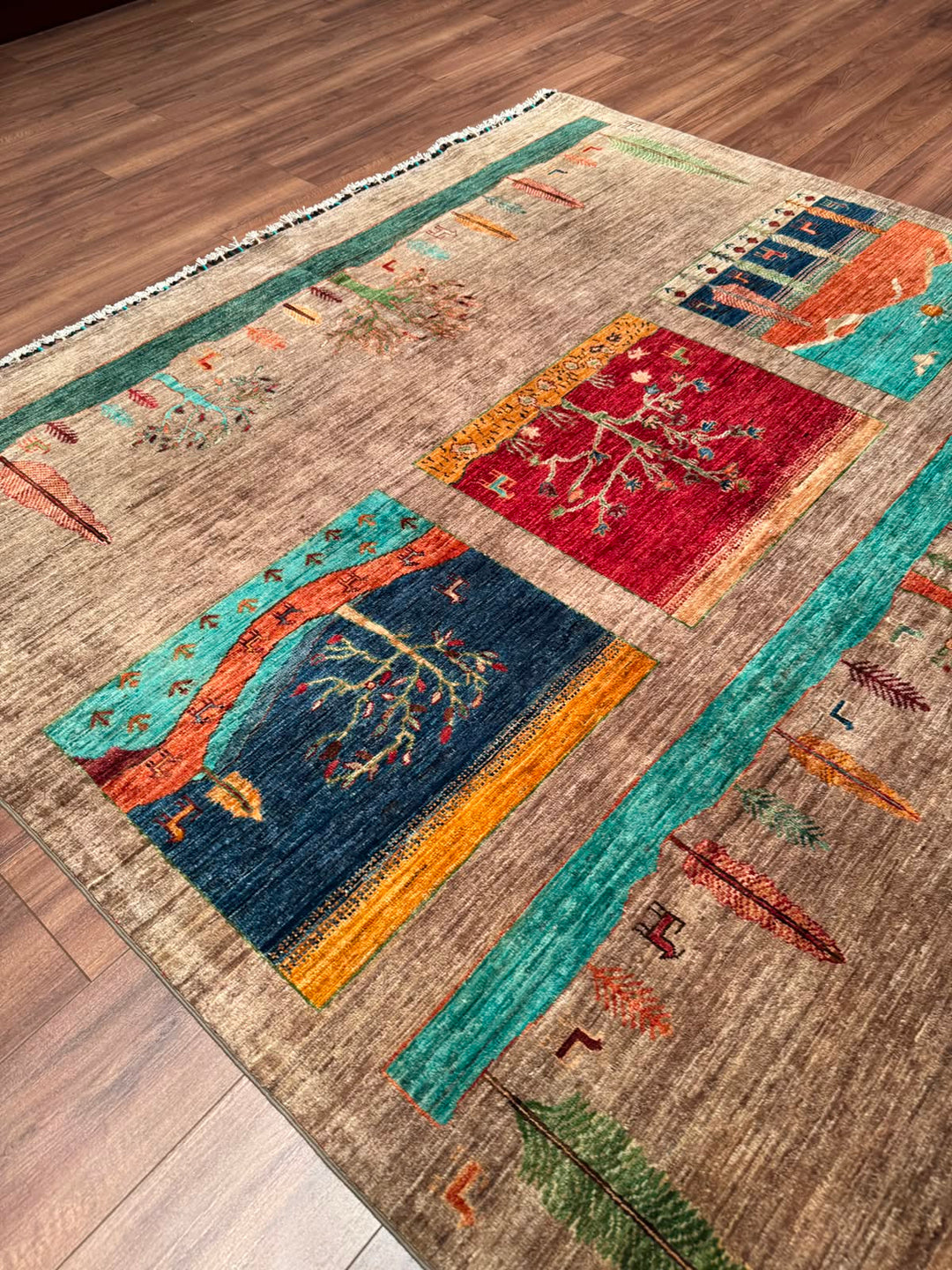 Hayat Ağacı Orijinal El Dokuması Bej Kök Boya Yün Halı 207x307 6.35 Metrekare - 7x10 ft