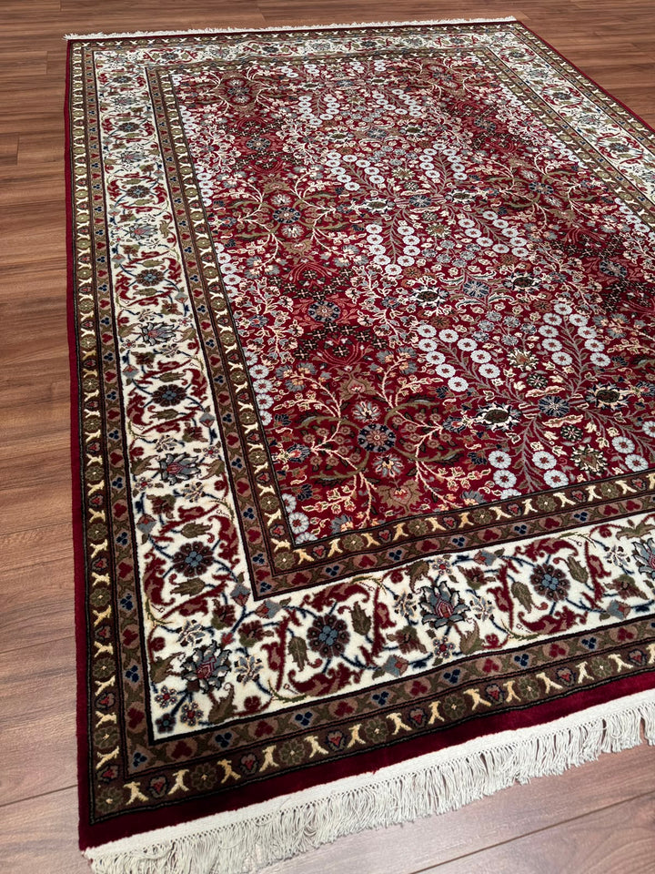 Hereke Yedi Dağın Çiçeği Orijinal El Dokuması Kırmızı Krem Yün Halı 176x243 4.28 Metrekare - 5x8 ft
